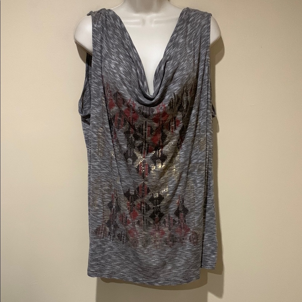 Avenue 22/24 Top